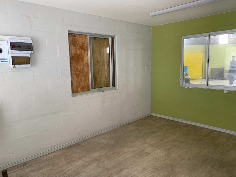 To Let commercial Property for Rent in Beaconvale Western Cape